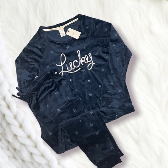 NWT Lucky Brand Dark Blue Stars Velour Jogger Pajama Set Loungewear Set - Picture 1 of 4
